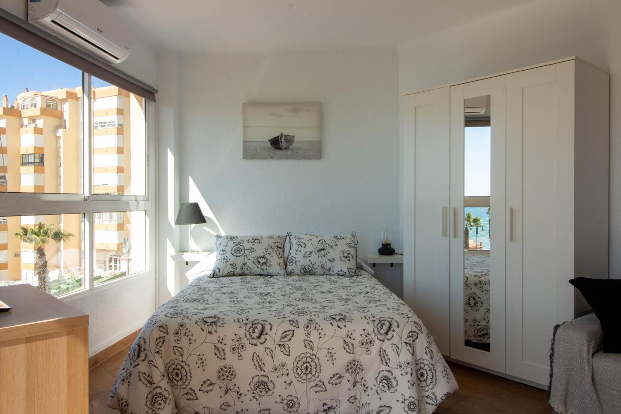 Ruselo 308. Loft En Paseo Maritimo De Torrox Costa Daire Dış mekan fotoğraf