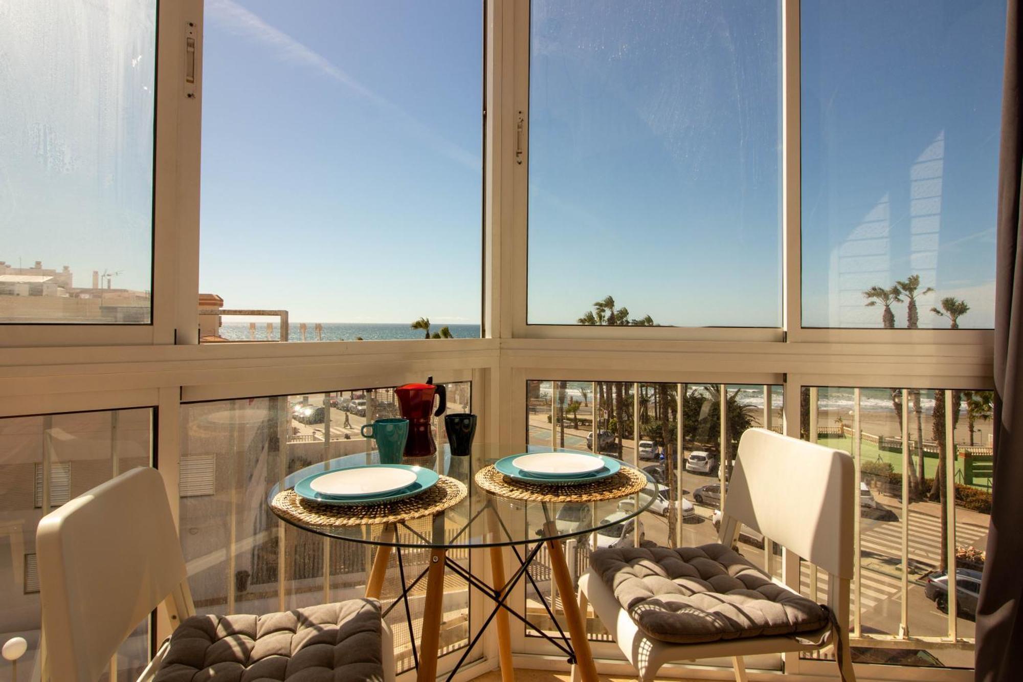 Ruselo 308. Loft En Paseo Maritimo De Torrox Costa Daire Dış mekan fotoğraf