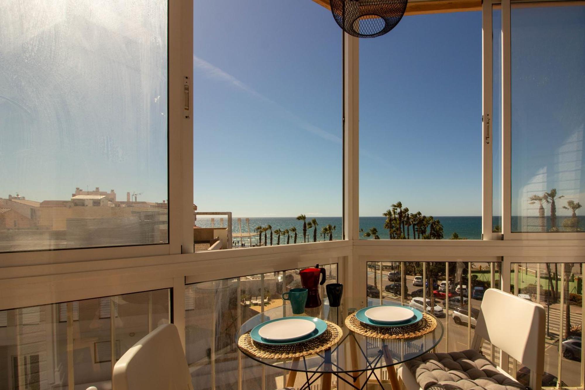 Ruselo 308. Loft En Paseo Maritimo De Torrox Costa Daire Dış mekan fotoğraf